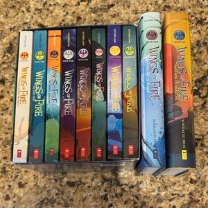 Scholastic Wings of Fire Colorful Book Collection
